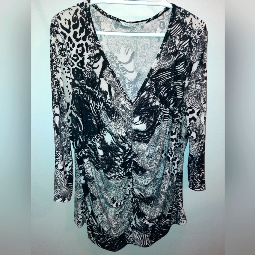Peter Nygard Top 3/4 Sleeve black & white 3/4 sleeve size 2x EUC